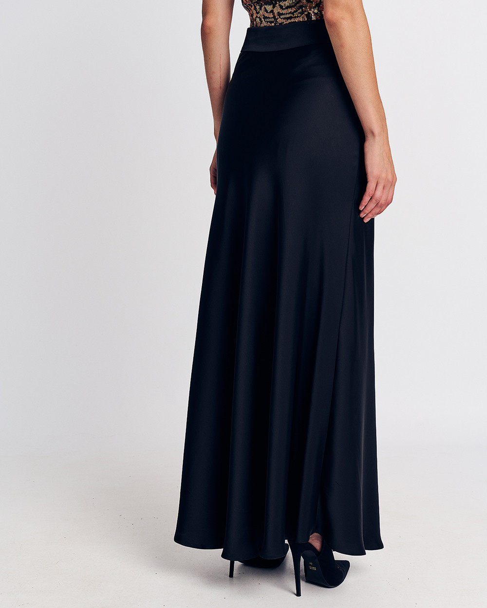 Φούστα satin maxi