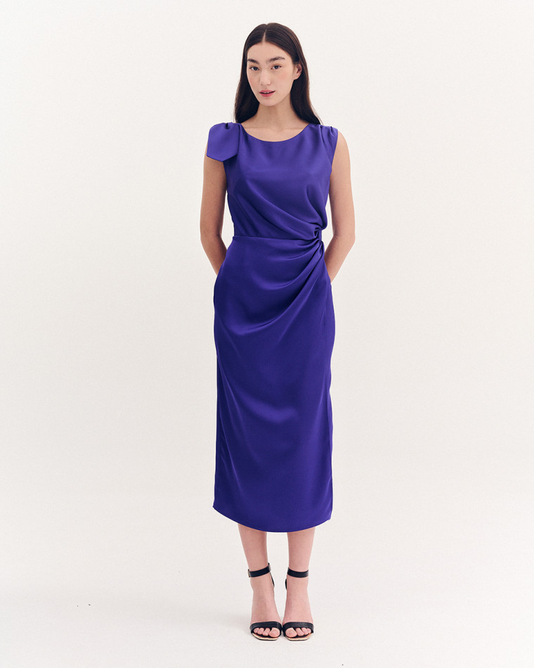 Φόρεμα στενό satin midi